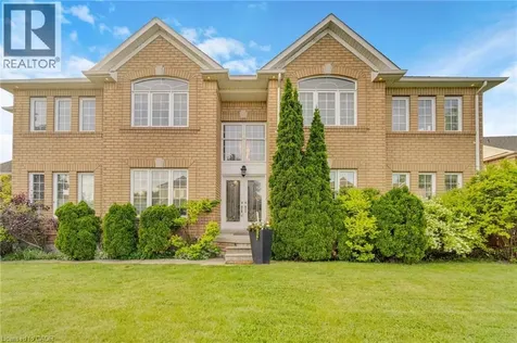 7419 Black Walnut Trail Mississauga ON L5N 8A4