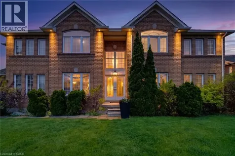 7419 Black Walnut Trail Mississauga ON L5N 8A4
