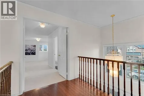 7419 Black Walnut Trail Mississauga ON L5N 8A4
