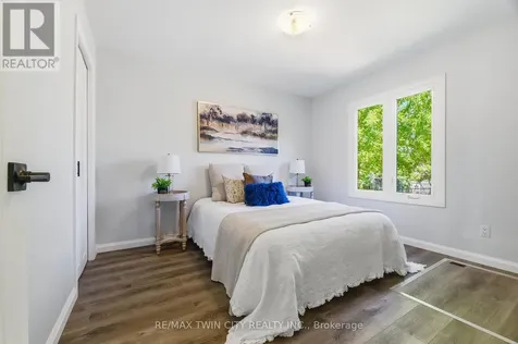 59 Salisbury Avenue Brantford ON N3S 1M8
