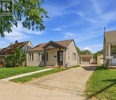 59 Salisbury Avenue Brantford ON N3S 1M8