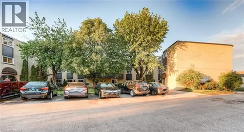 75 Hazelglen Drive Kitchener ON N2M 2E2