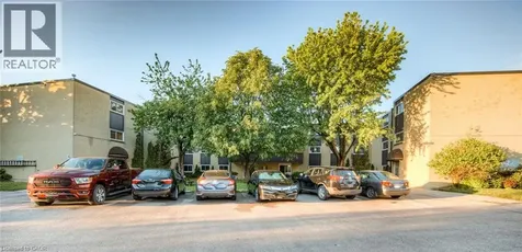 75 Hazelglen Drive Kitchener ON N2M 2E2