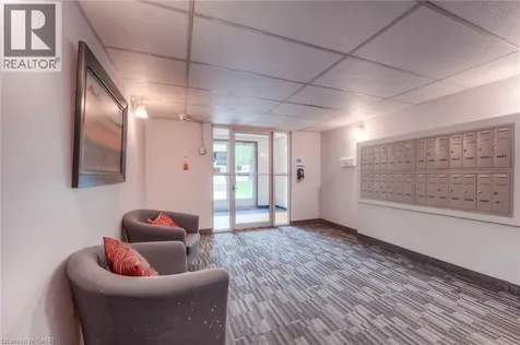 75 Hazelglen Drive Kitchener ON N2M 2E2