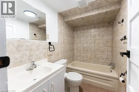 65 Garden Crescent Hamilton ON L8V 4I3