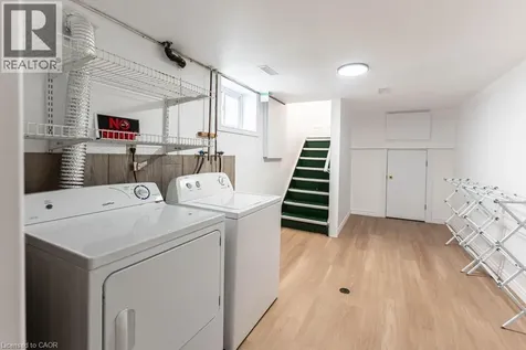 65 Garden Crescent Hamilton ON L8V 4I3