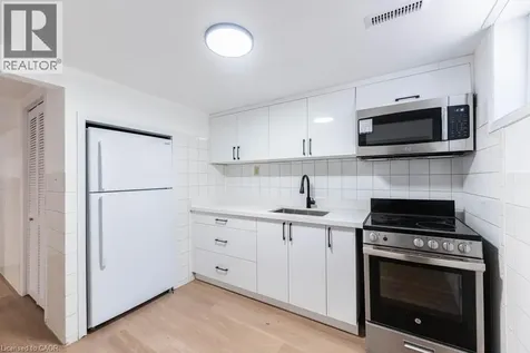 65 Garden Crescent Hamilton ON L8V 4I3