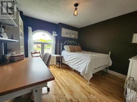 136 Margaret Place Brockville ON K6V 6Y6