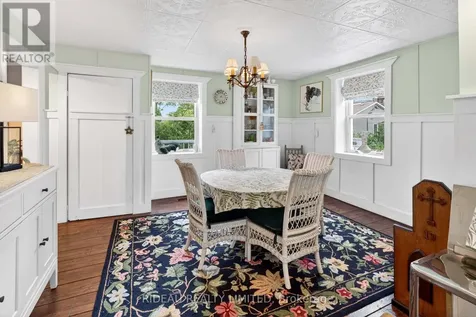 18 Bedford Street Westport ON K0G 1X0