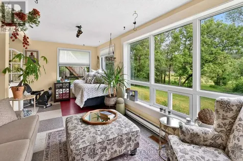 18 Bedford Street Westport ON K0G 1X0