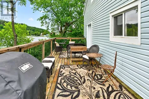 18 Bedford Street Westport ON K0G 1X0