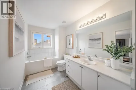 223 Skinner Road Hamilton ON L8B 1X2
