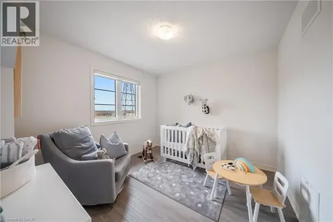 223 Skinner Road Hamilton ON L8B 1X2