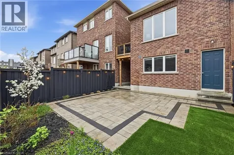 223 Skinner Road Hamilton ON L8B 1X2