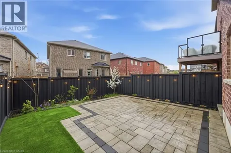 223 Skinner Road Hamilton ON L8B 1X2