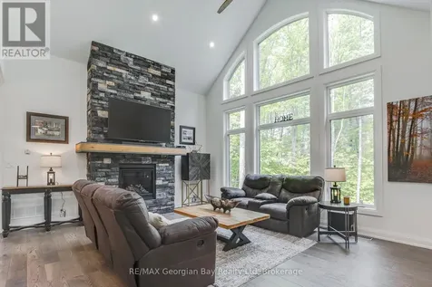 50 Windermere Circle Tay ON L4R 0C3