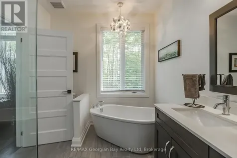 50 Windermere Circle Tay ON L4R 0C3