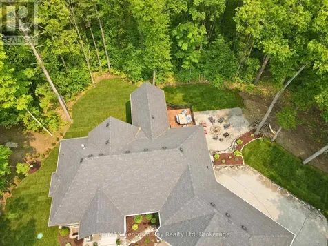 50 Windermere Circle Tay ON L4R 0C3