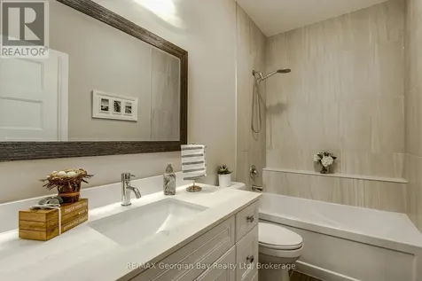 50 Windermere Circle Tay ON L4R 0C3
