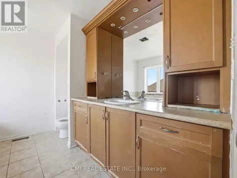 155 Fletcher Circle Cambridge ON N3C 0B6