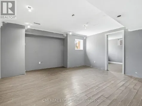 155 Fletcher Circle Cambridge ON N3C 0B6