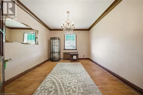 26 Alice Street Brantford ON N3R 1Y2