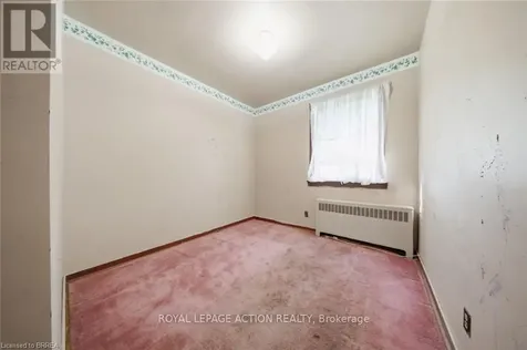 26 Alice Street Brantford ON N3R 1Y2