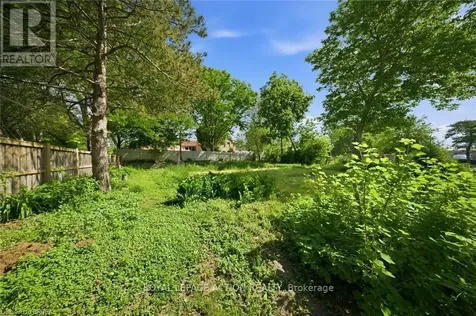 26 Alice Street Brantford ON N3R 1Y2