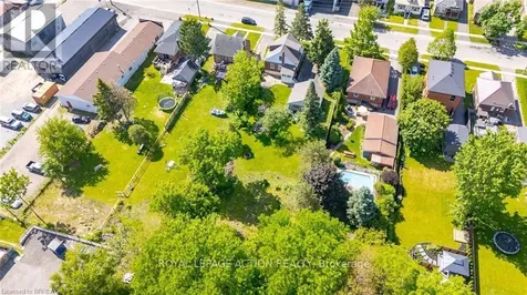 26 Alice Street Brantford ON N3R 1Y2