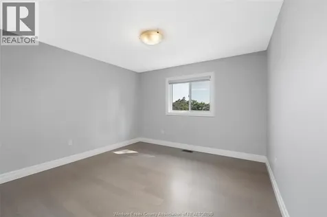 1581 Rockport Windsor ON N9G 0B6