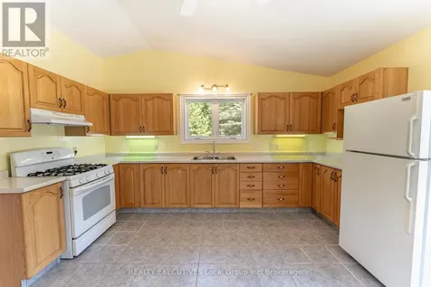 153 Big Bend Avenue Powassan ON P0H 1Z0