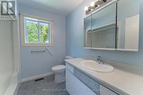 153 Big Bend Avenue Powassan ON P0H 1Z0