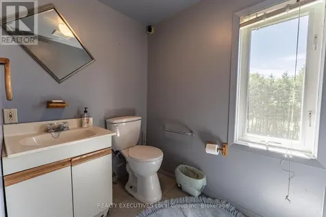 153 Big Bend Avenue Powassan ON P0H 1Z0