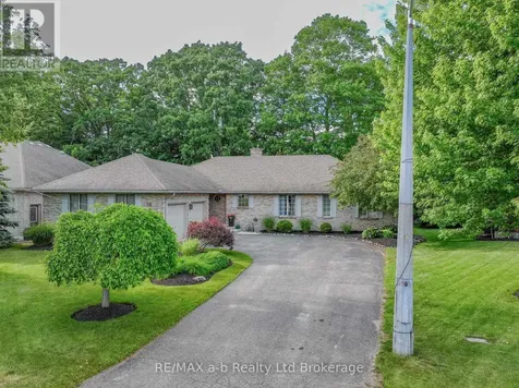 34 Lorraine Avenue Tillsonburg ON N4G 4V3