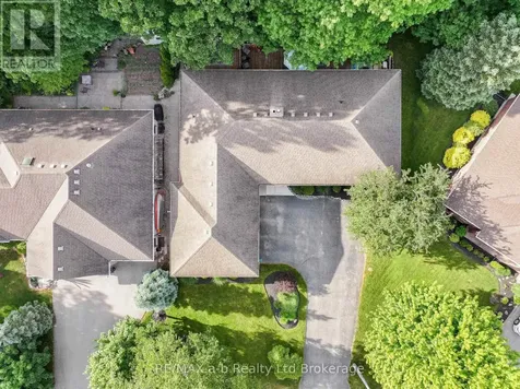 34 Lorraine Avenue Tillsonburg ON N4G 4V3