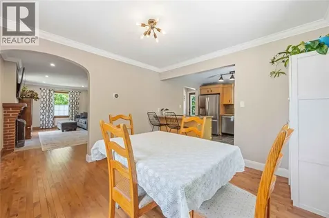 860 London Road Sarnia ON N7T 4Y2