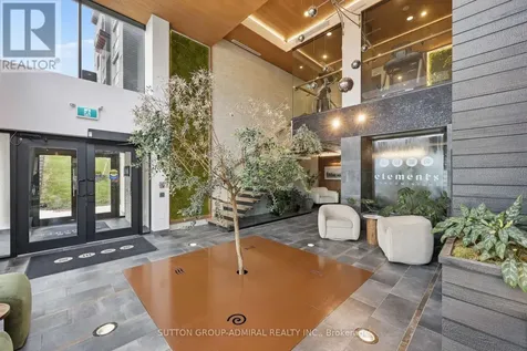 15 Kneeshaw Drive Barrie ON L9J 0X9