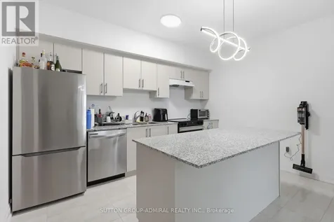 15 Kneeshaw Drive Barrie ON L9J 0X9