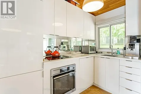45 Ivy Lane Orillia ON L3V 6H1