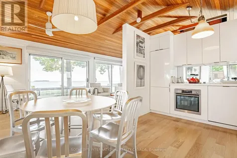 45 Ivy Lane Orillia ON L3V 6H1