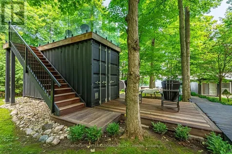 45 Ivy Lane Orillia ON L3V 6H1