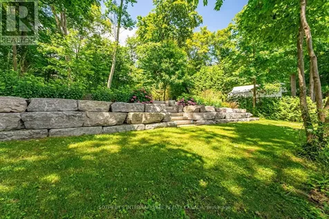 45 Ivy Lane Orillia ON L3V 6H1