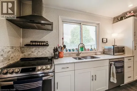 468 Highland Road East Kitchener ON N2M 3W7