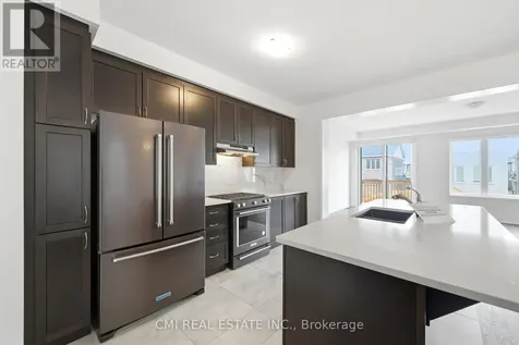 656 Newlove Street Innisfil ON L9S 0R8