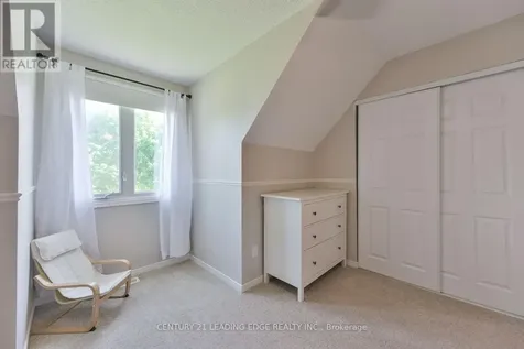 30 Mcguire Crescent Uxbridge ON L9P 1G7