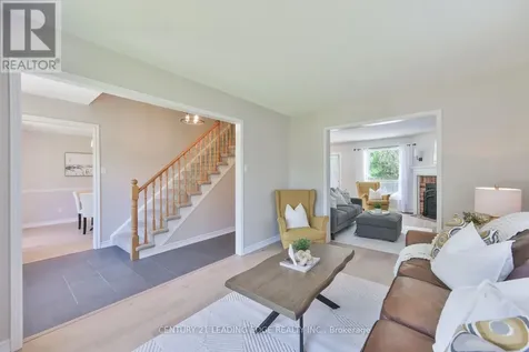 30 Mcguire Crescent Uxbridge ON L9P 1G7
