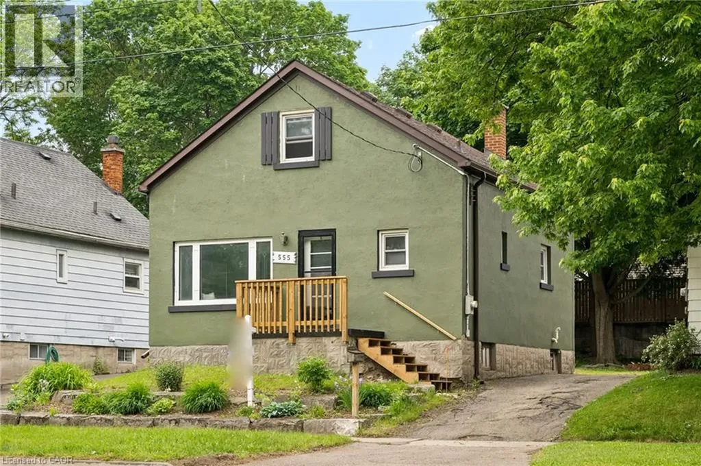 555 Wellington Street North Kitchener ON N2H 5L6