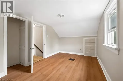 555 Wellington Street North Kitchener ON N2H 5L6
