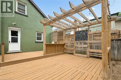 555 Wellington Street North Kitchener ON N2H 5L6