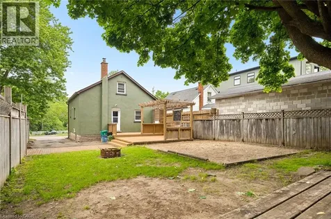 555 Wellington Street North Kitchener ON N2H 5L6